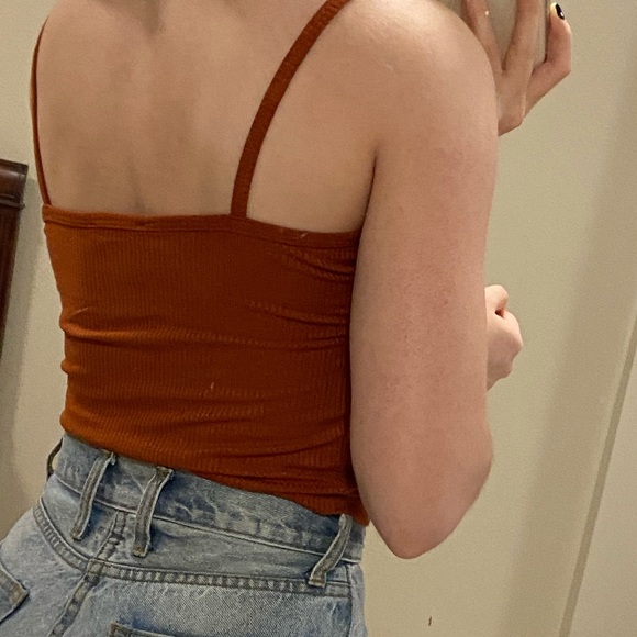 Forever 21 ribbed cropped tank - Picture 4 of 4